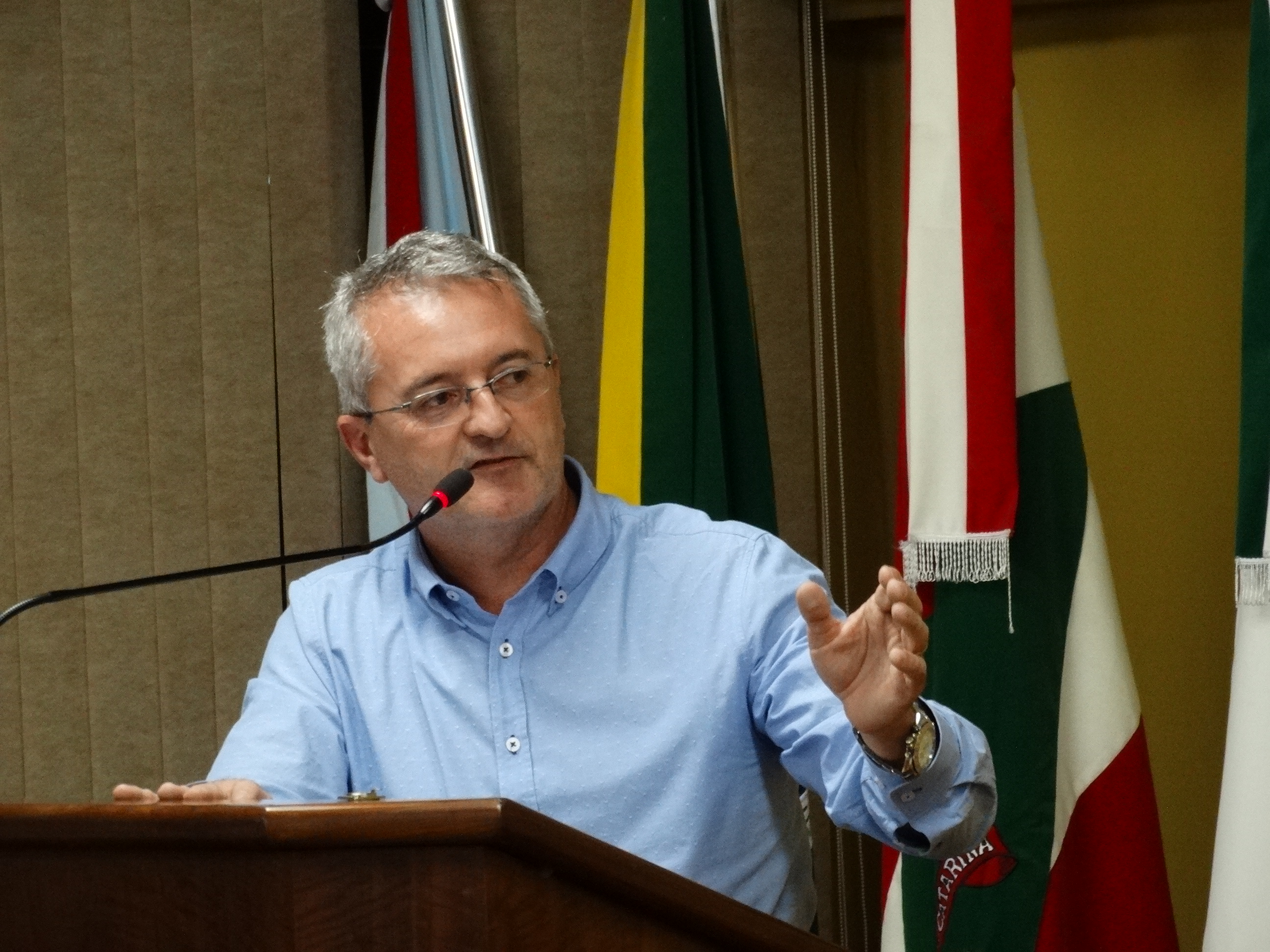 “Decisão acertada”, diz Glinski sobre suspensão de edital e repasse de dinheiro ao Hospital Santa Cruz