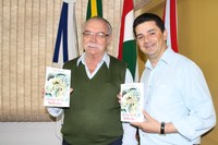 Beto Passos destaca importância literária da obra de escritor canoinhense