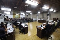 Câmara de Vereadores mantém vetos do executivo