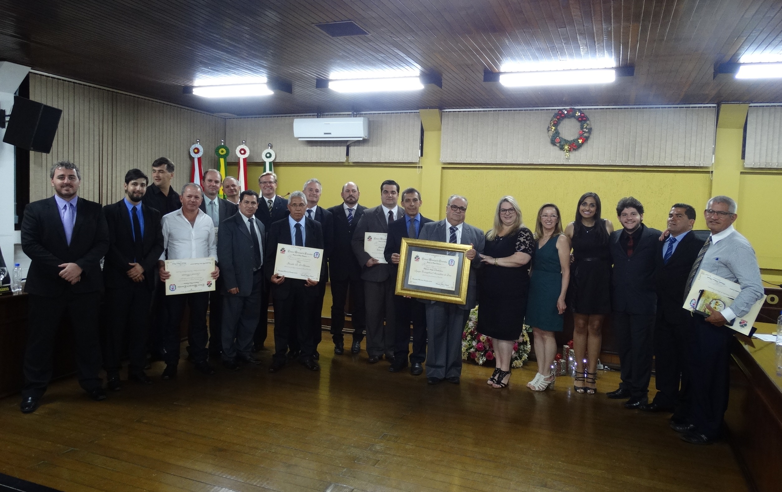 Câmara realiza sessão solene em homenagem aos 85 anos da Assembleia de Deus 