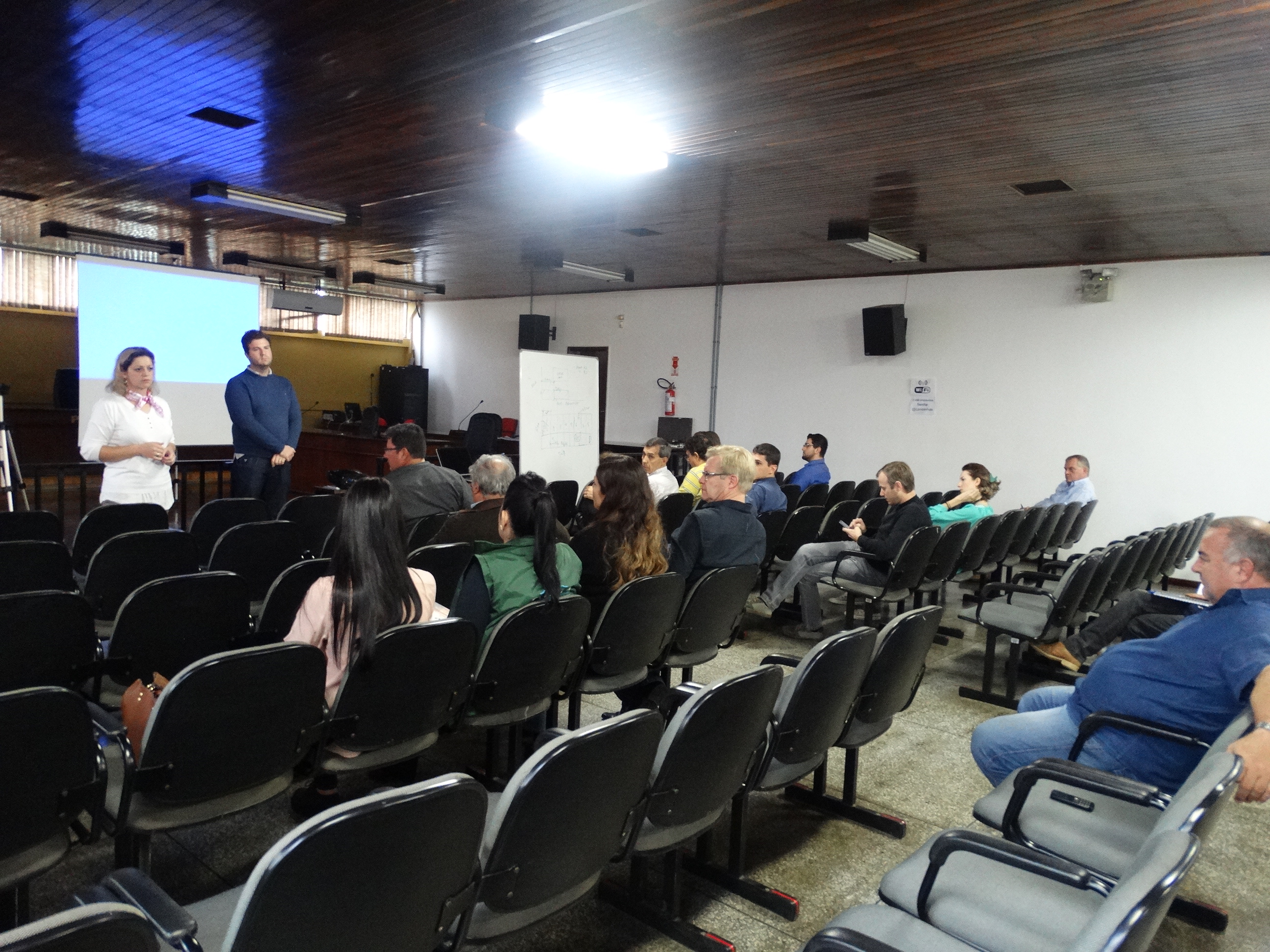 Debate sobre lei de zoneamento é realizado no plenário de Câmara