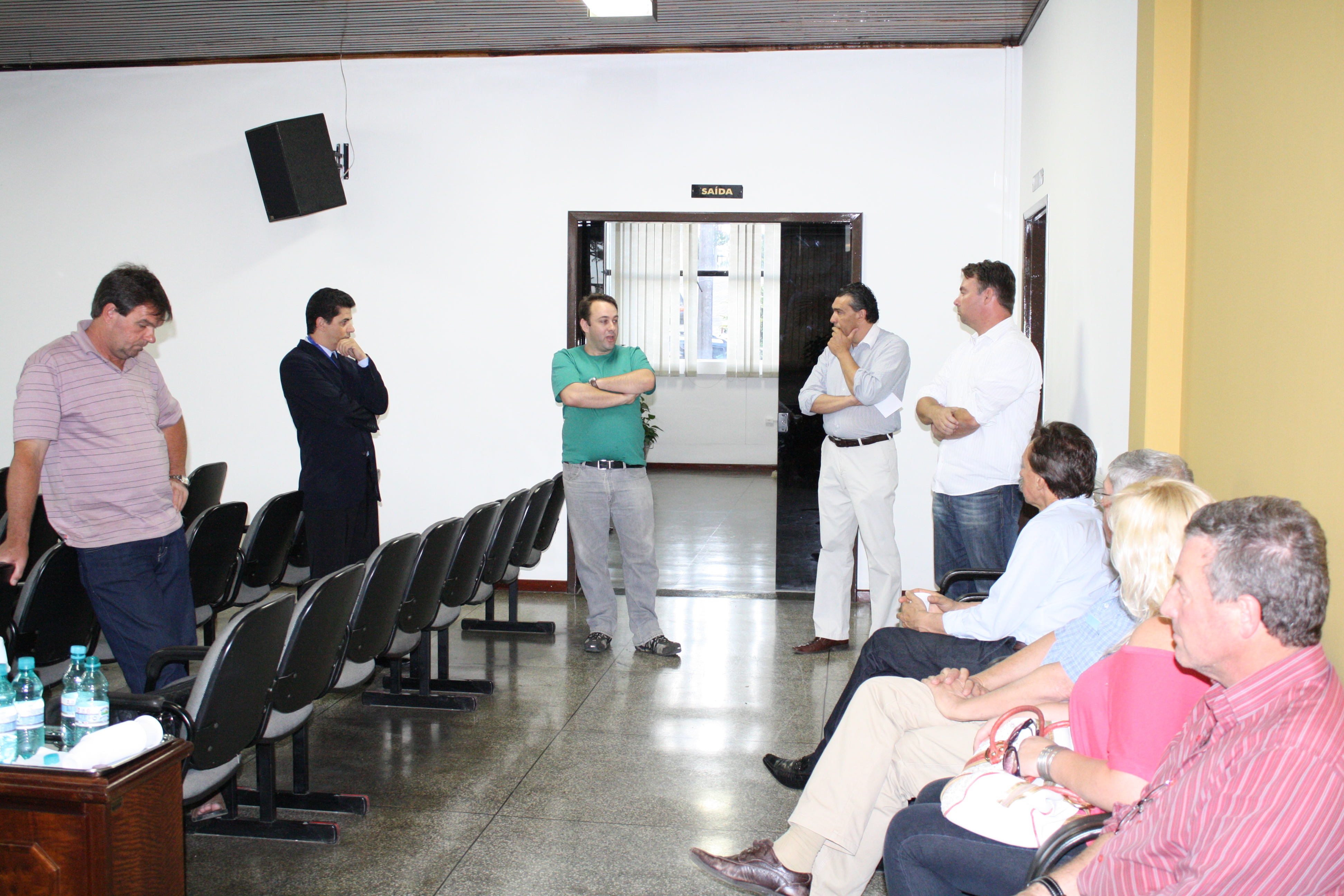 Polêmica marca a última sessão ordinária do ano na Câmara