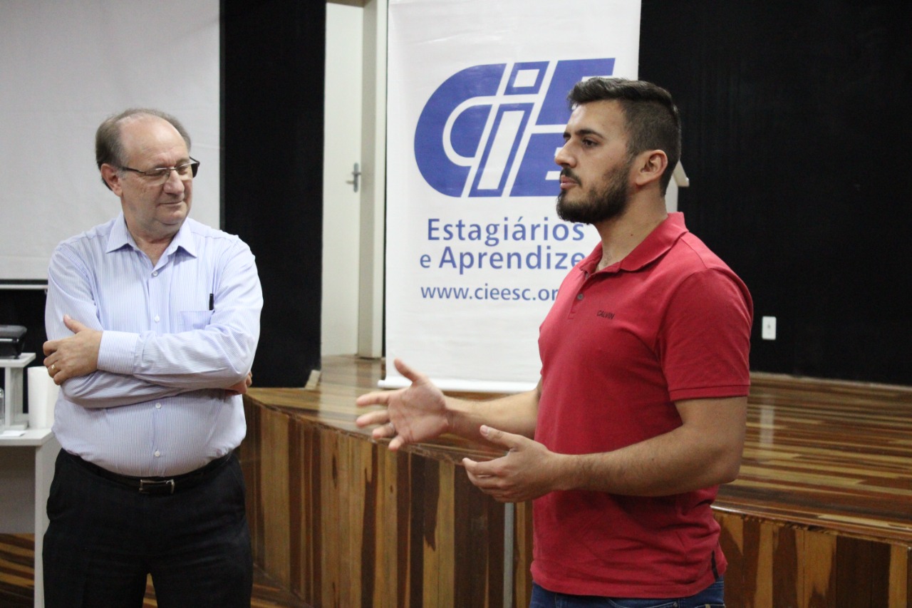 Presidente da Câmara participa do Café com as Empresas do Ciee SC - Evento aconteceu na última segunda-feira dia 28