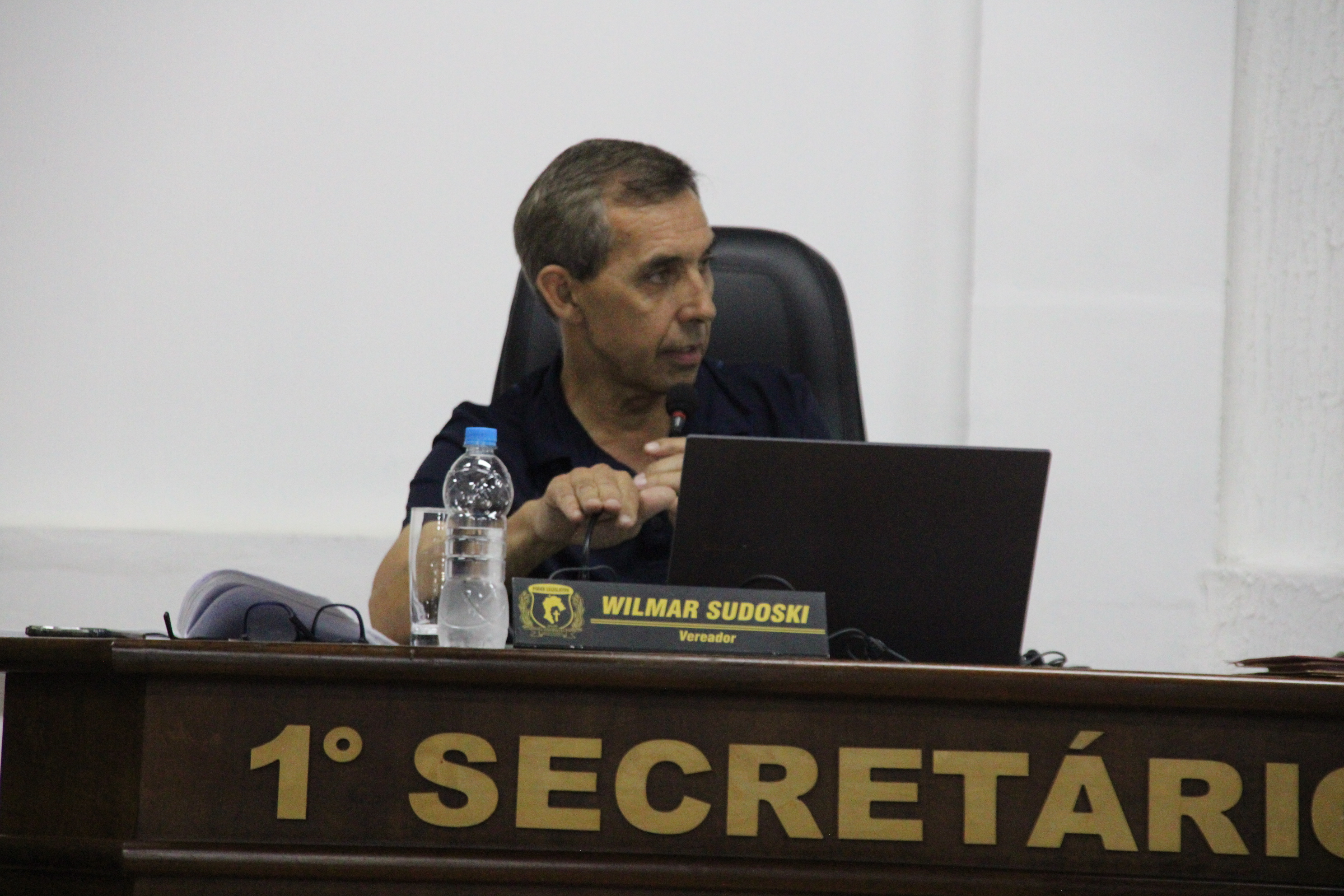 Wilmar Sudoski questiona secretaria de Educação quanto a falta de alguns alimentos